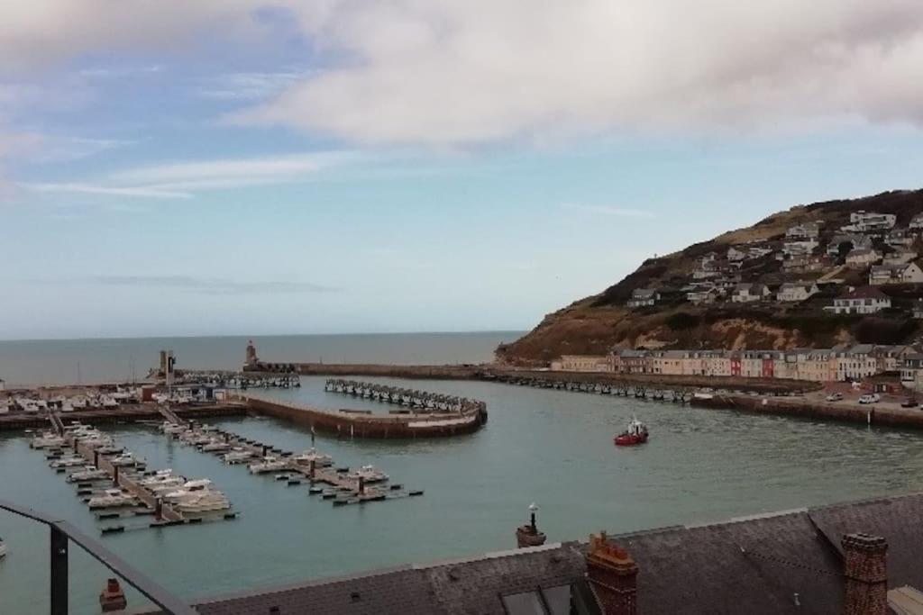 A 2 Pas D'Etretat, Appartement Classe 1 * フェカン エクステリア 写真